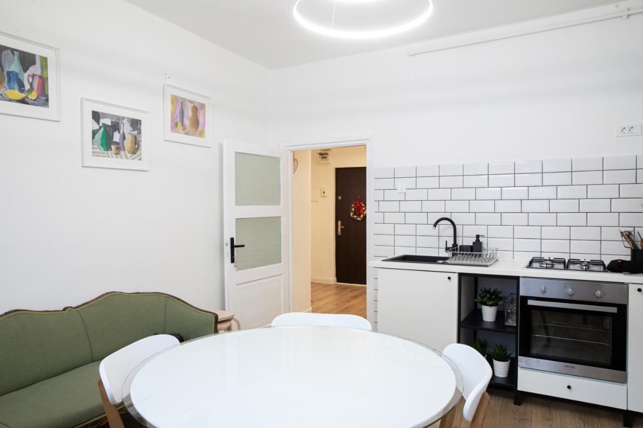 Apartament Agnes Braşov Eksteriør billede