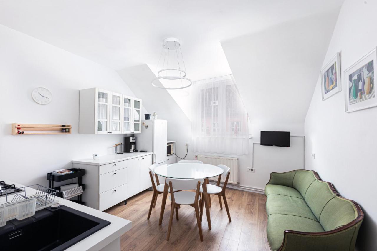 Apartament Agnes Braşov Eksteriør billede